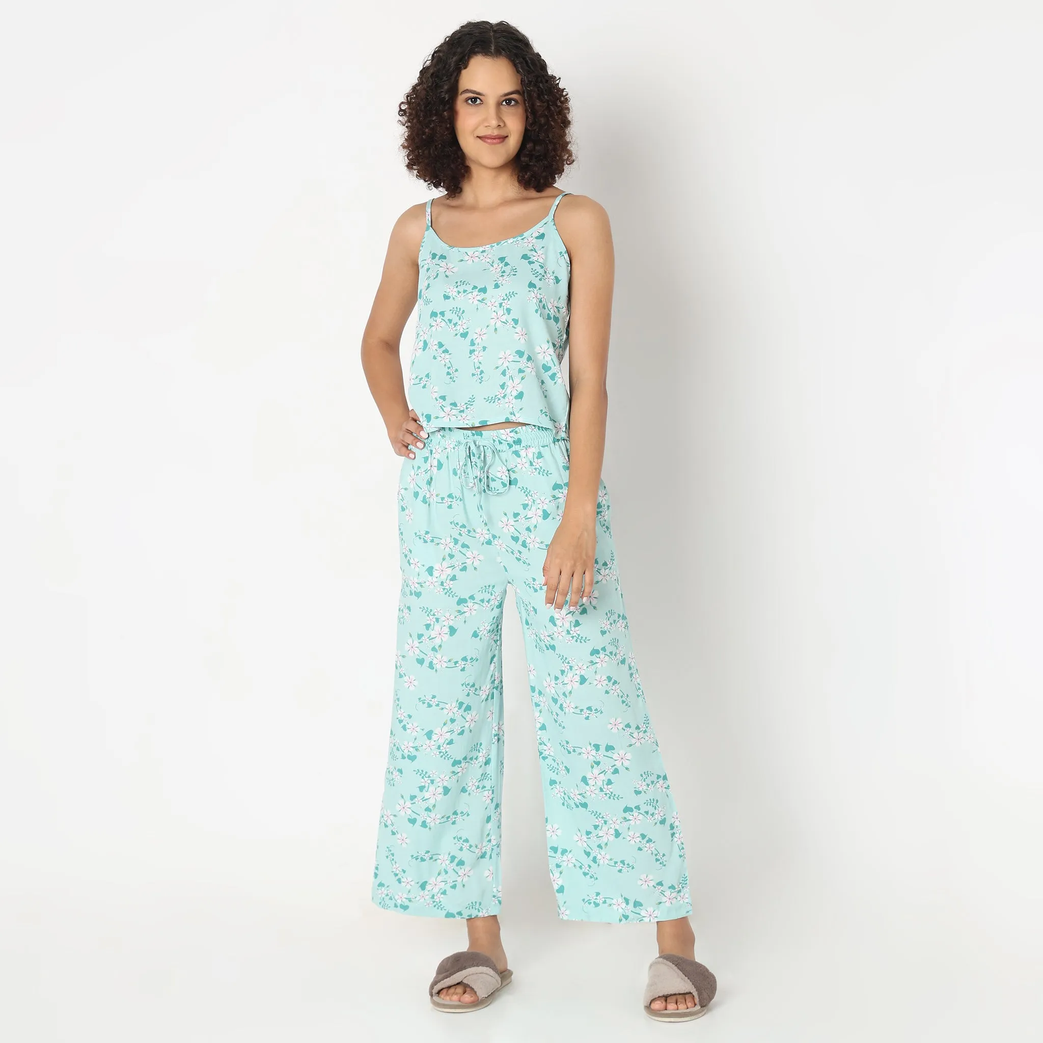 Regular Fit Tropical Sleepwear Lounge Shrug